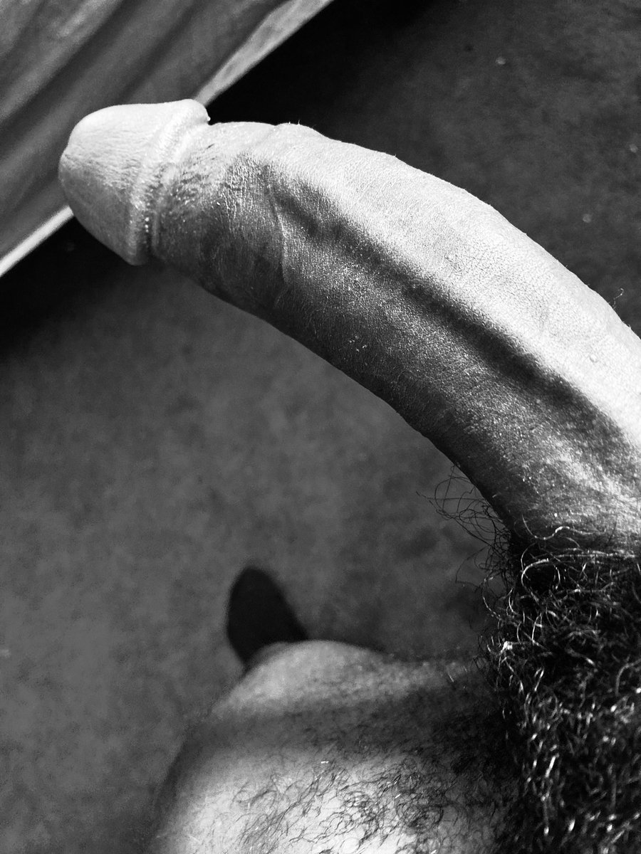 mrfreakdaddy100's tweet photo. Would you cum on this curvy dick? 🍆😜 https://t.co/KVwsupok5r