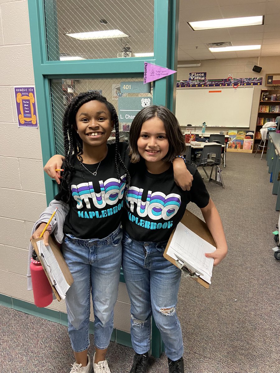 Out and about doing Spirit Count! Who will this week’s winners be?! <a href="/HumbleISD_MBE/">Maplebrook Elem</a> #mbeisfamily