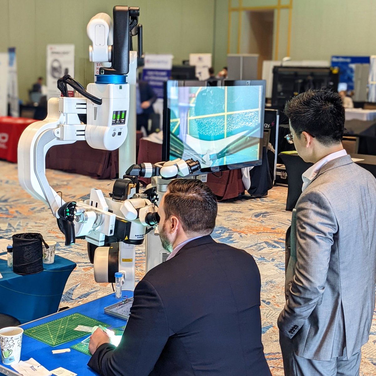 MitakaUSA's tweet photo. Great start to the day at Southern Neurosurgical Society Conference! https://t.co/RATqFMMYw2