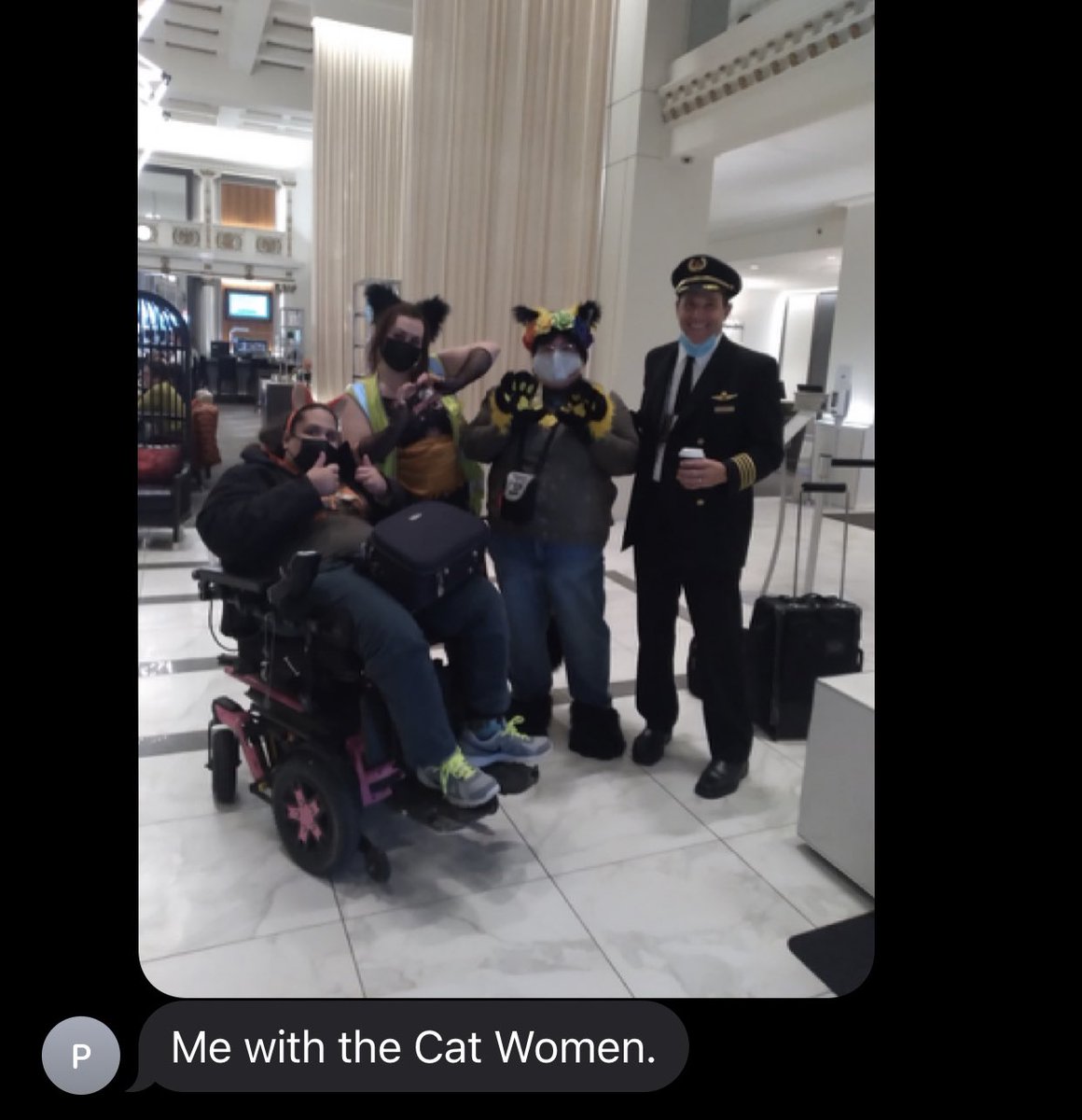 chrispycrem's tweet photo. Dad 🤝 furries https://t.co/4txojzTQRk