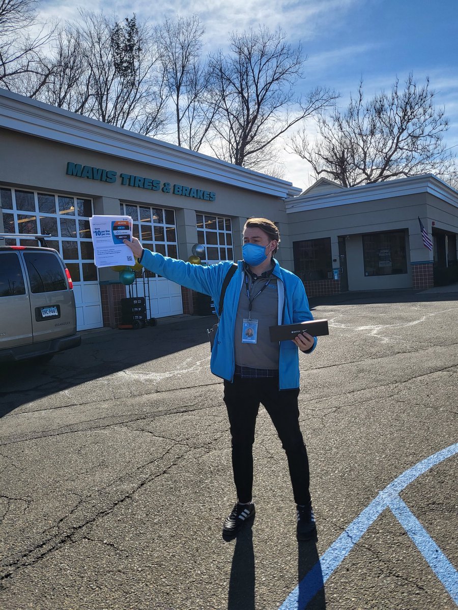 joeyp42's tweet photo. Letting our friends over at Mavis know about our Signature discount and fantastic new promotions going on! @malvarenga94 @ChucksWorld @D_Zargos @firas_smadi @keroninc https://t.co/MuFbarE4vQ