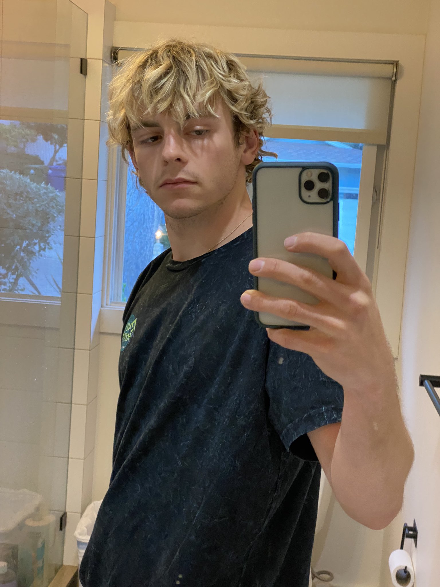 Ross Lynch 🌈 on Twitter: 