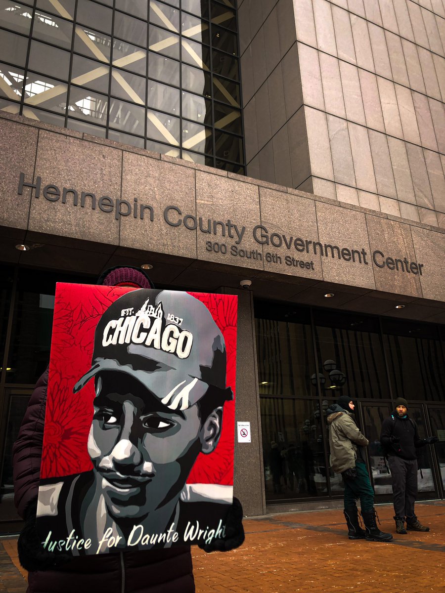VBJ_Minneapolis's tweet photo. A 2 year (16 months with 53 days served) sentence for Kim Potter shows how LITTLE the system values black and brown bodies. https://t.co/mqmTKq2o8t