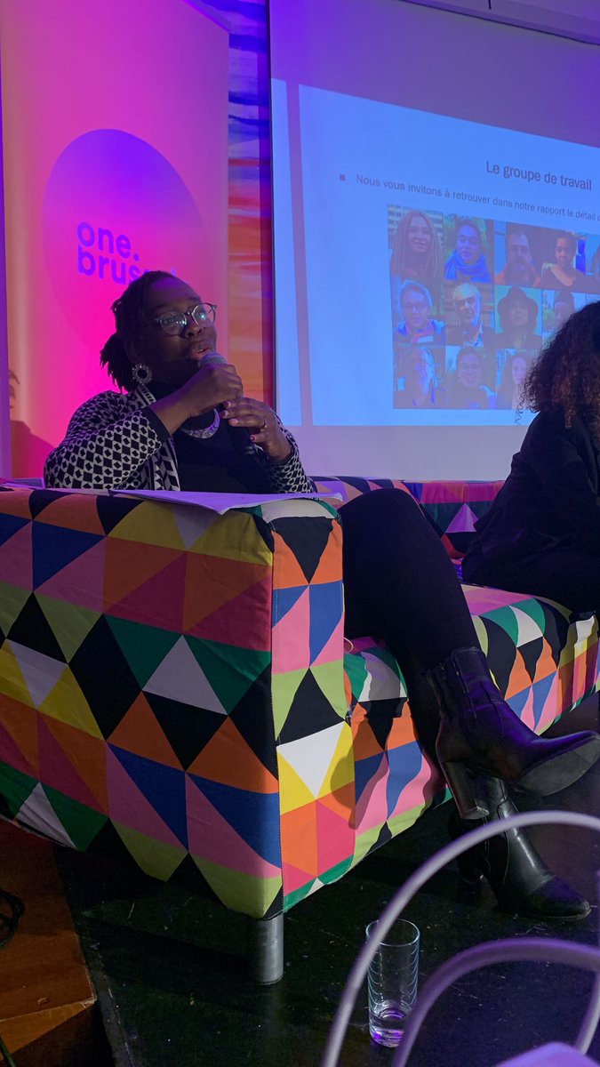 Vooruit.brussels (@vooruitbrussels) on Twitter photo FR - Il est important, non seulement, de cadrer les traces coloniales actuelles dans l'espace public, mais aussi de faire de la place pour de nouvelles voix.
<a href="/EkofoSandrine/">Sandrine Ekofo</a> & <a href="/YasminaZian/">Yasmina Zian</a>, deux des 16 expertes du groupe de travail décolonisation parlent de leurs recommandations FR - Il est important, non seulement, de cadrer les traces coloniales actuelles dans l'espace public, mais aussi de faire de la place pour de nouvelles voix.
<a href="/EkofoSandrine/">Sandrine Ekofo</a> & <a href="/YasminaZian/">Yasmina Zian</a>, deux des 16 expertes du groupe de travail décolonisation parlent de leurs recommandations