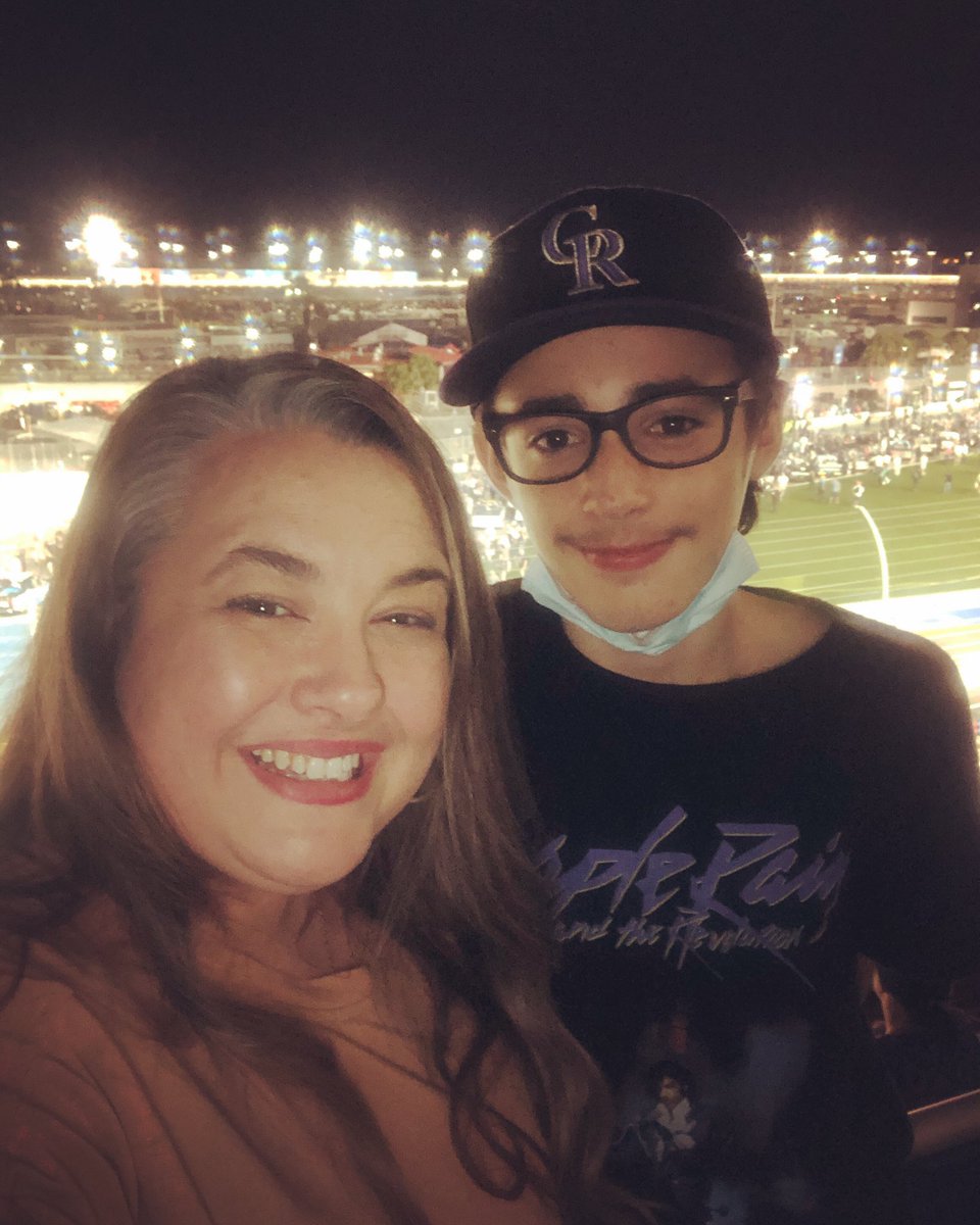 dmdeyne's tweet photo. Celebrating my #TOTY nomination with my kiddo! So proud to represent @TimbercrestElem https://t.co/3qfCHcMWHX