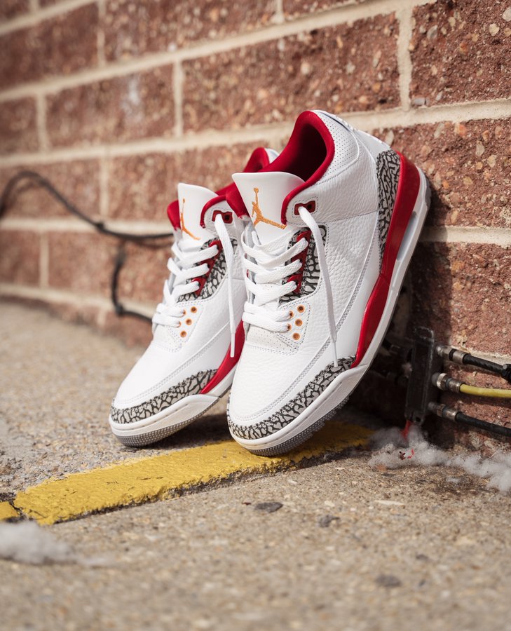 Jordan 3 Retro Cardinal Red