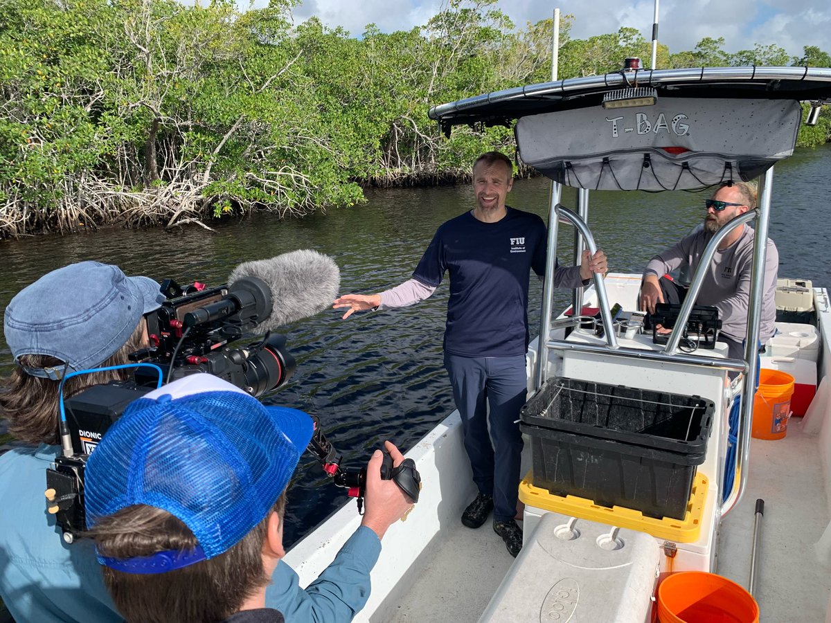 Heithaus Lab tweet media