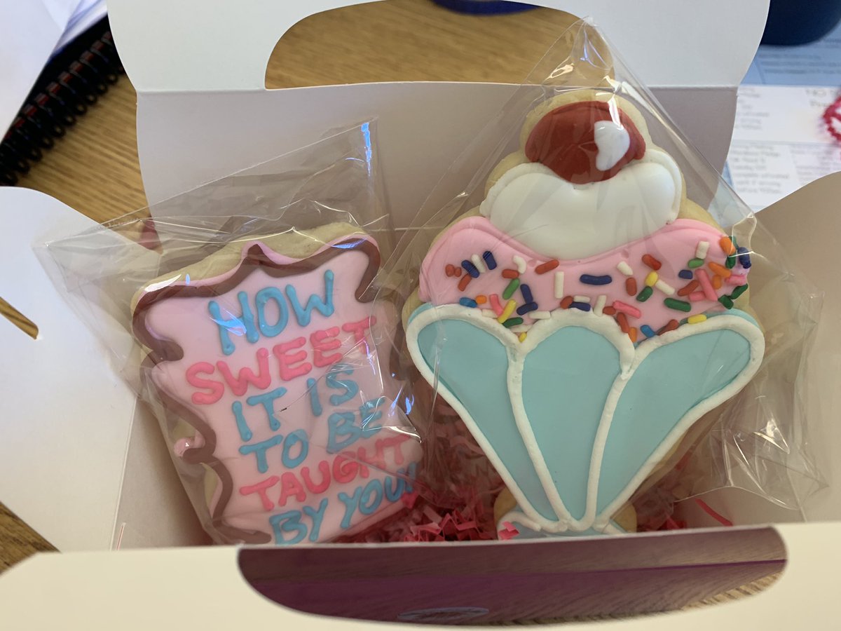 Ashley Lere tweet media