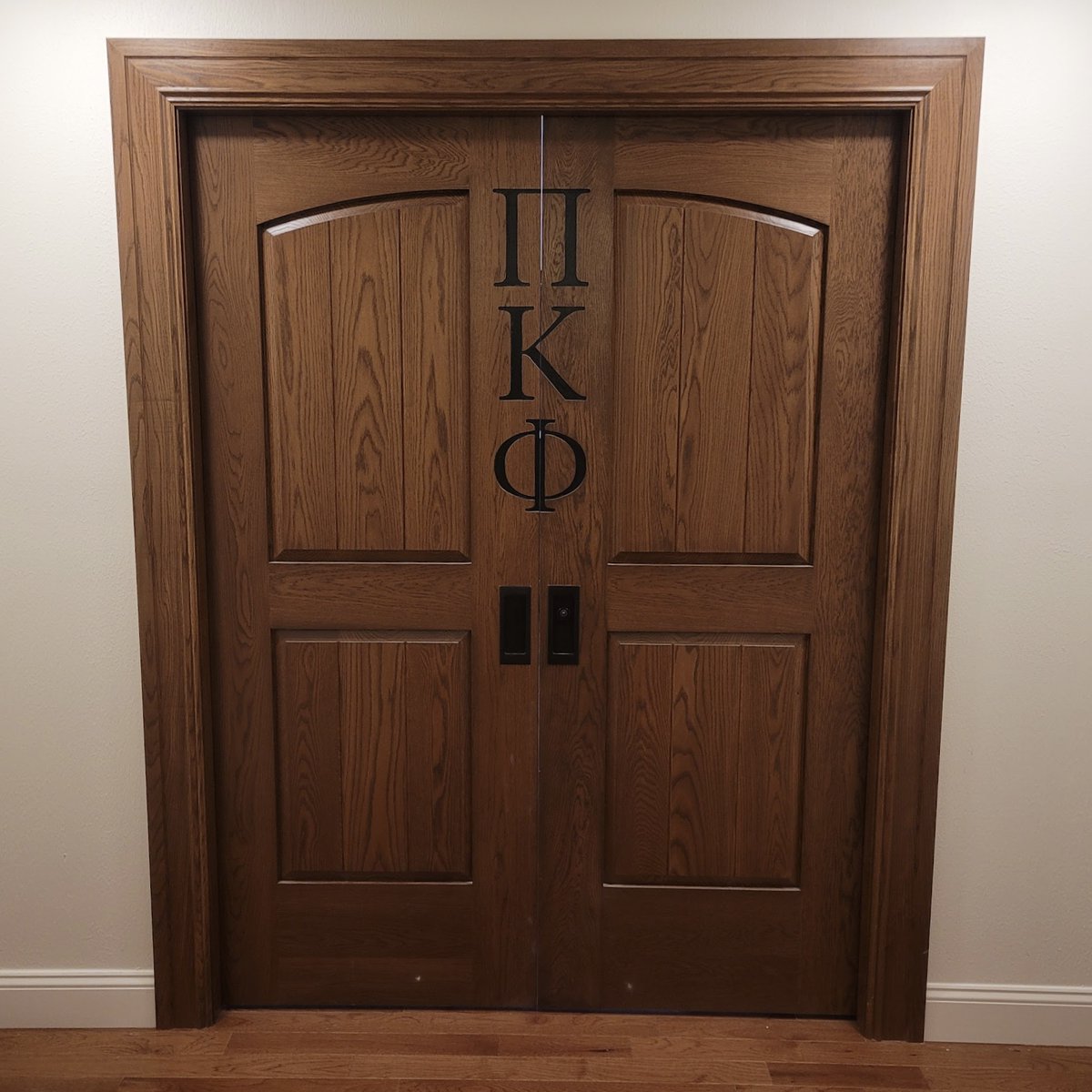 Want to know what lies behind Door 1? RSVP now for Spring Alumni Weekend wvupikapp.org/rsvp