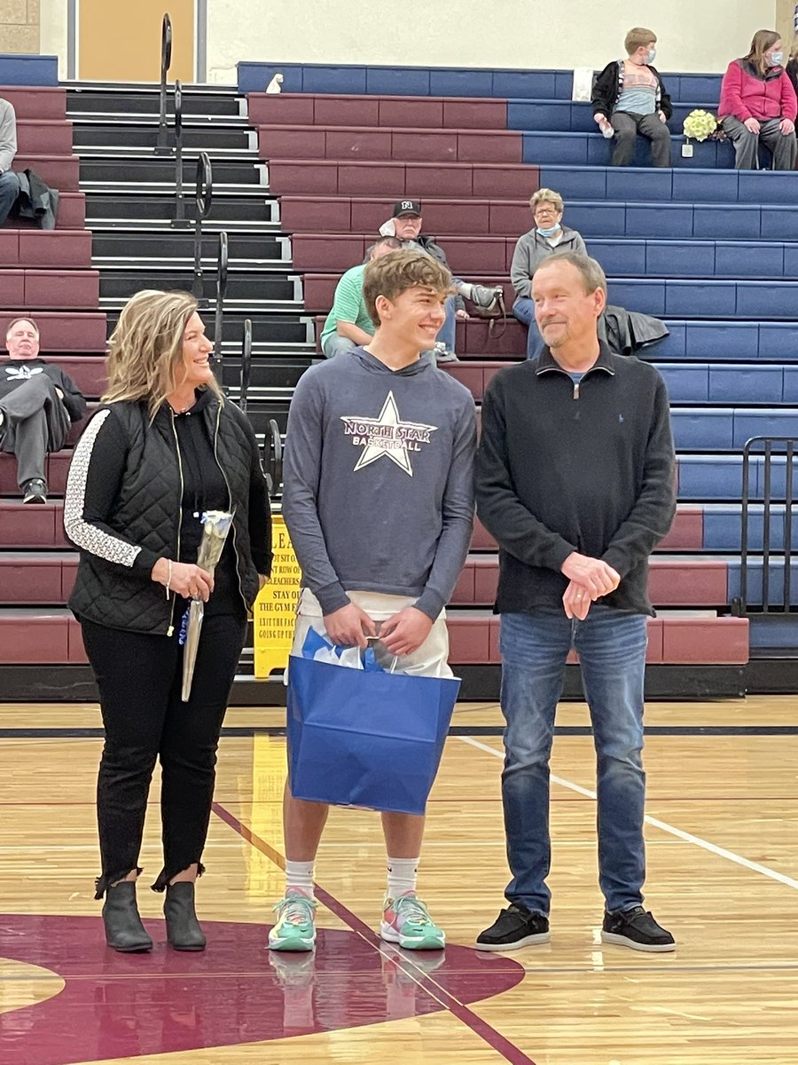 lnsathletics's tweet photo. Senior night for boys basketball!  Thank you seniors! 🐊🏀 https://t.co/ZDqDIrX18g