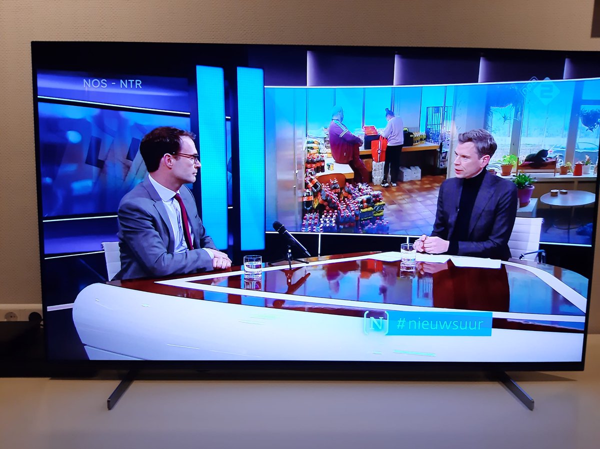 Jan van Dam Timmers (@jancdadordrecht) on Twitter photo Live op tv luisteren naar onze <a href="/CDADordrecht/">CDA Dordrecht</a> lijsttrekker bij <a href="/Nieuwsuur/">Nieuwsuur</a>. Mooi dat er zo via het landelijke netwerk aandacht is voor problemen van veel #Dordtenaren! #armoede Laat <a href="/peterheijkoop/">Peter Heijkoop</a> zijn karwei afmaken! ππ¦πΉ Live op tv luisteren naar onze <a href="/CDADordrecht/">CDA Dordrecht</a> lijsttrekker bij <a href="/Nieuwsuur/">Nieuwsuur</a>. Mooi dat er zo via het landelijke netwerk aandacht is voor problemen van veel #Dordtenaren! #armoede Laat <a href="/peterheijkoop/">Peter Heijkoop</a> zijn karwei afmaken! ππ¦πΉ