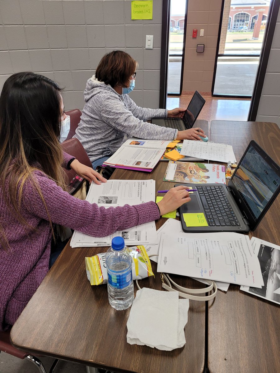 mrsfreeman79's tweet photo. Team 3 DLCs, ISs, and LA teachers spent this lovely afternoon unpacking units in preparation for the upcoming lessons! Great collaboration! #togetherweshine #putmeincoach @WynneLaToya @mrs_redaniels @teachbernieb @CrystalLiteracy @edwards_demedia @readersRwriters https://t.co/fQpjvBKUN3