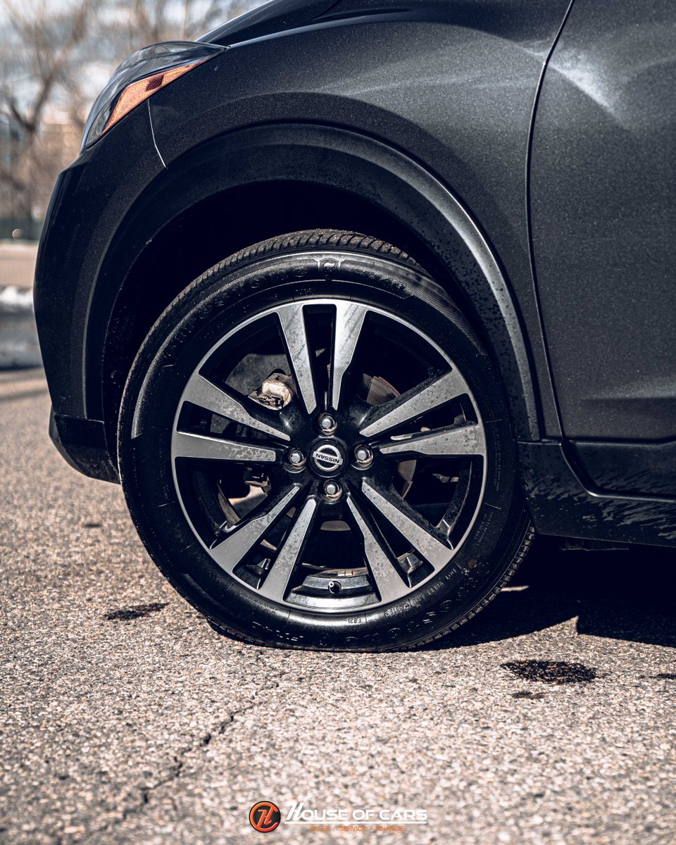 HouseOfCarsInc's tweet photo. The 2020 Nissan Kicks is packed with features and has an abundant cargo space. For more cars like this one check out House of Cars. 

https://t.co/0EUuD1JFph https://t.co/MiVoDaToUk