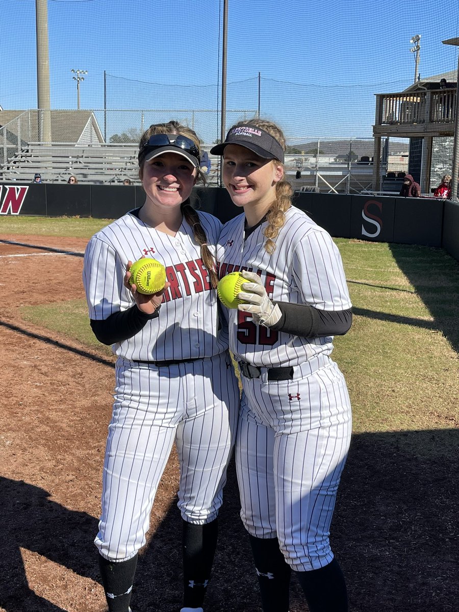 HselleHighSball's tweet image. Opened up the season with a big win over Arab 22-0. Blayne Godfrey picked up the win with a no hitter that consisted of 9 K’s! Had 2 big 💣’s from Brit Godfrey and Mary Elizabeth Booth! Next game vs West Morgan is scheduled to start at 5:00 pm. #YBOW