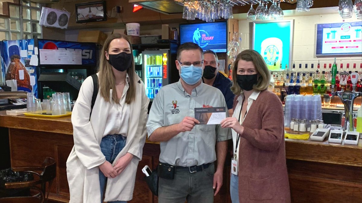 ScotiabankCtr's tweet photo. Who says you can only do a random act of kindness one day? We surprised our neighbours @Midtownboomtown with tickets to tomorrow's @HFXThunderbirds game!β‘
#EventsAreBack #ComeTogetherNS #RandomActsOfKindess https://t.co/GlJLM1BzCZ