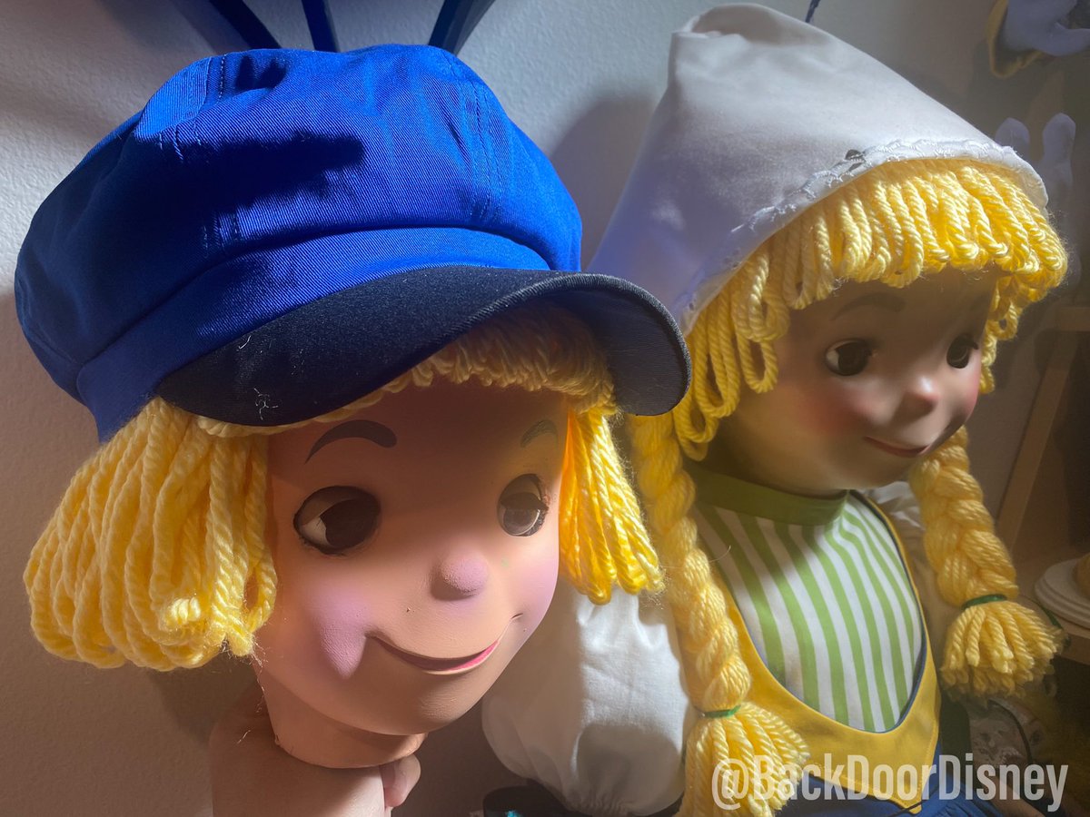 BackDoorDisney tweet media