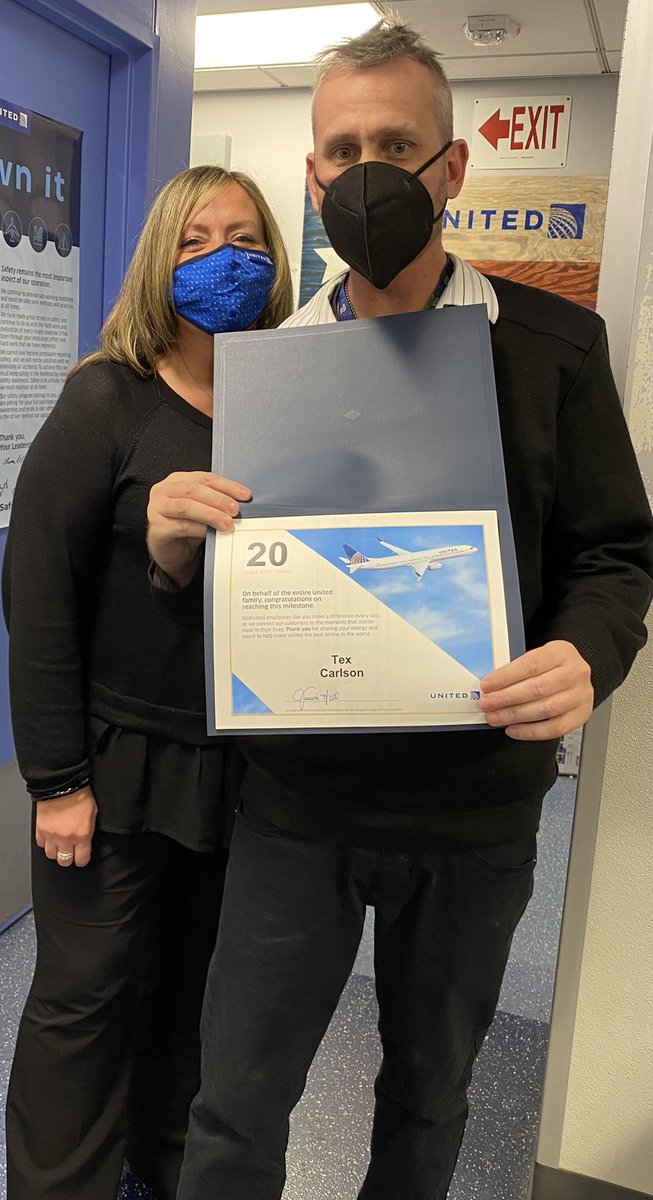 Celebrating Tex in his 20 year anniversary with @united. Thanks for all you do.  We are lucky to have you on our team!  #keepingAUSawesome @jillcourtney01 @davehadley2061 @OfRb1 @GBieloszabski