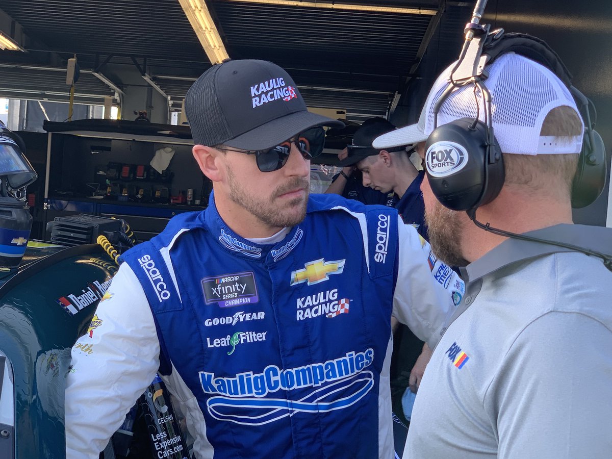 XfinityRacing's tweet photo. New patch, who dis?
@DanielHemric | #XfinityChamp https://t.co/2gjsfuuXJh
