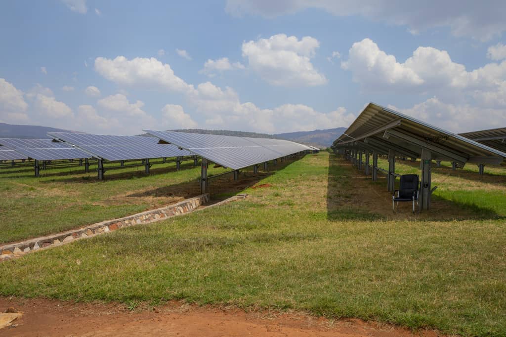 J'ai eu ce jour une séance de travail dans le District de kirehe (province de l'est) avec les responsables du projet d'irrigation par énergie solaire de Nasho.
Cela a été très enrichissant pour ma délégation et moi. 
<a href="/EKGasana/">CG (Rtd) Emmanuel K GASANA</a>
@musajeanclaude