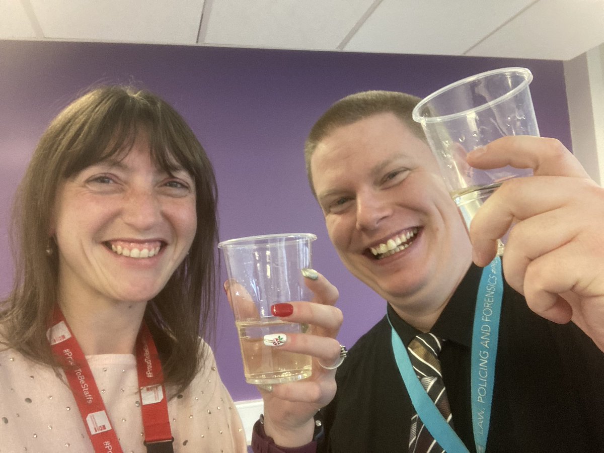 DrRachelBK's tweet image. So proud of Mark Broadhead @StaffsUniJSS who successfully defended his #PhD today! 👏🏻🎉🥳#Machinelearning #forensicballistics #ShootingIncidentReconstruction. Thanks to everyone who supported us in this journey &amp;amp; look forward to more research &amp;amp; collaborations to come!