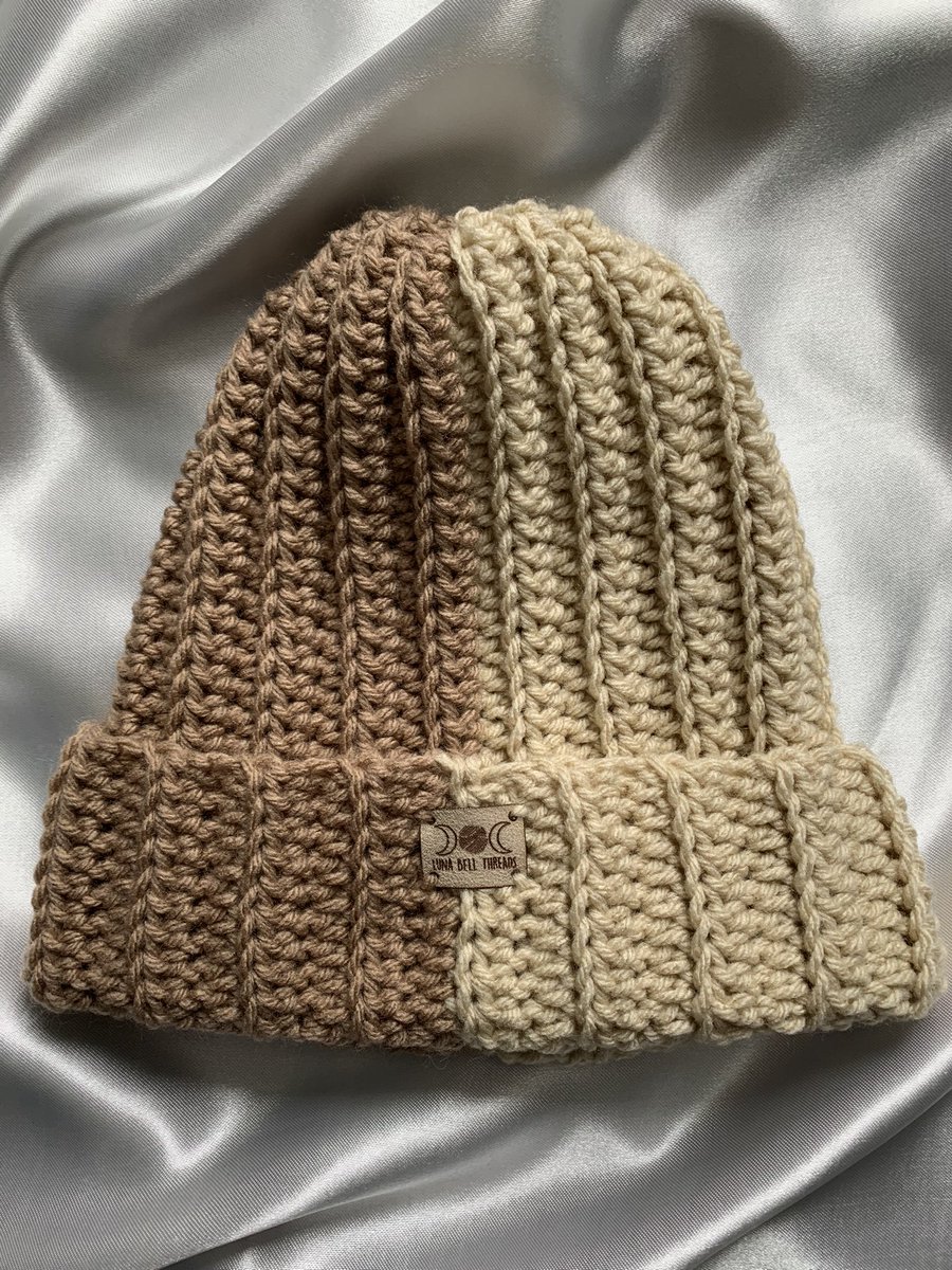 lunabellthreads's tweet photo. There’s still some new beanies left 🧶

Also going to be getting some yarn tomorrow for customs! If you’d like one, order today &amp; it’ll be done over the weekend ☺️

https://t.co/umg8pzcARs https://t.co/dfqoRQMgrX