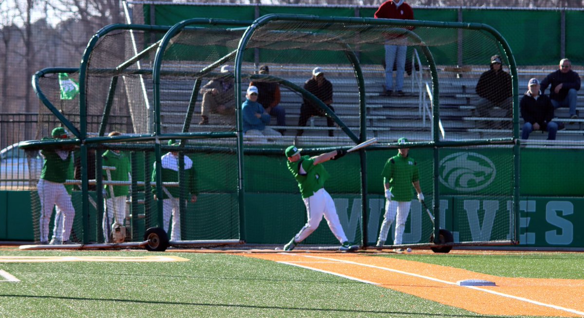 Senior Spot Light: <a href="/rileystanford15/">Riley Stanford</a> 
Riley is looking forward to a great senior season! We are currently completing our team fundraiser. If you would like to support Riley in this his page is below #GoWolves

onlinedonations.us/home/view_fund…