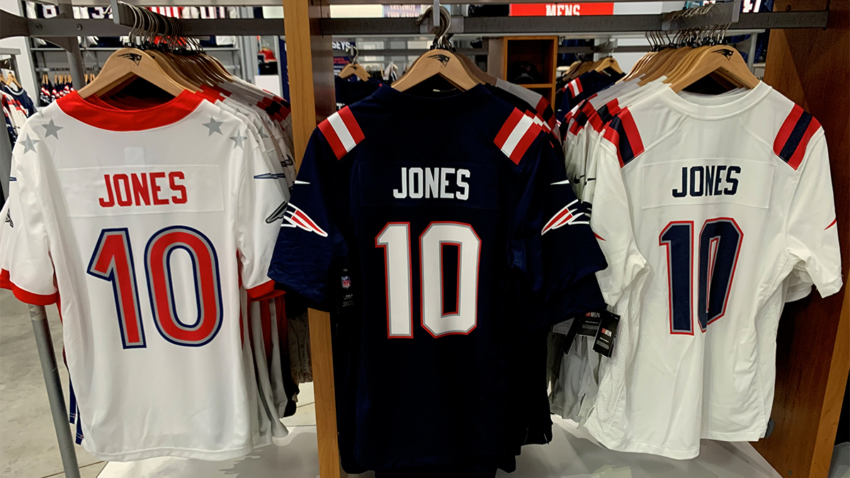 Patriots ProShop on X: 'Just in! Mac Jones #10 Pro Bowl Jerseys are back in  stock at the ProShop – while supplies last! #MacJones   / X