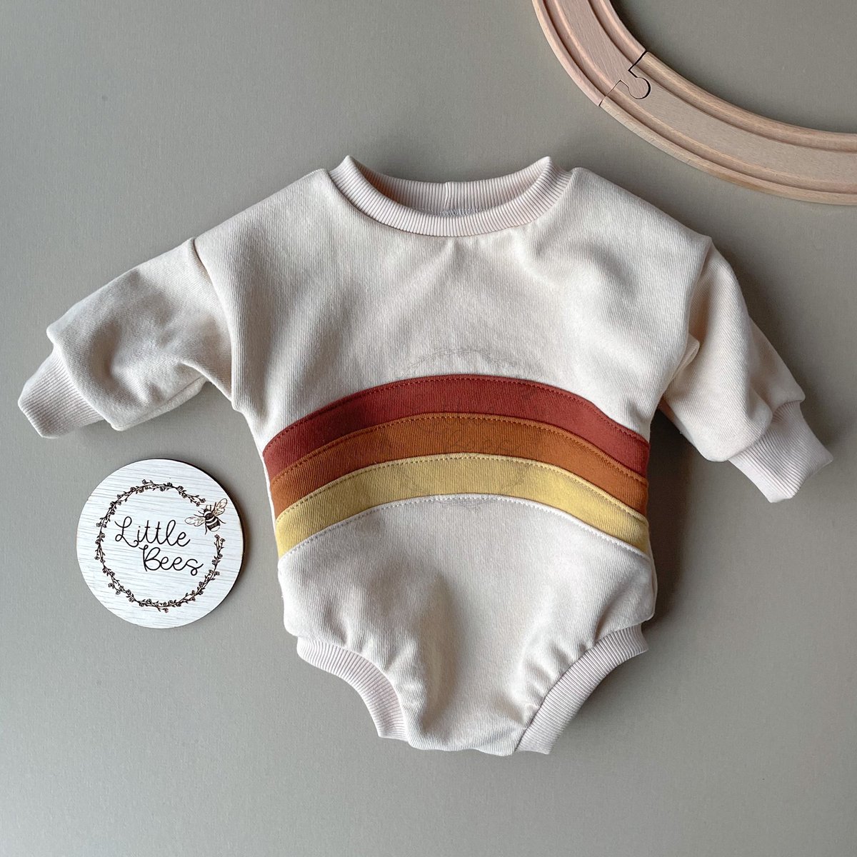 shoplittlebees's tweet photo. 20 minutes and we’re live! 🌈
https://t.co/2JIFUzyV6i https://t.co/9MJk4sVi8A