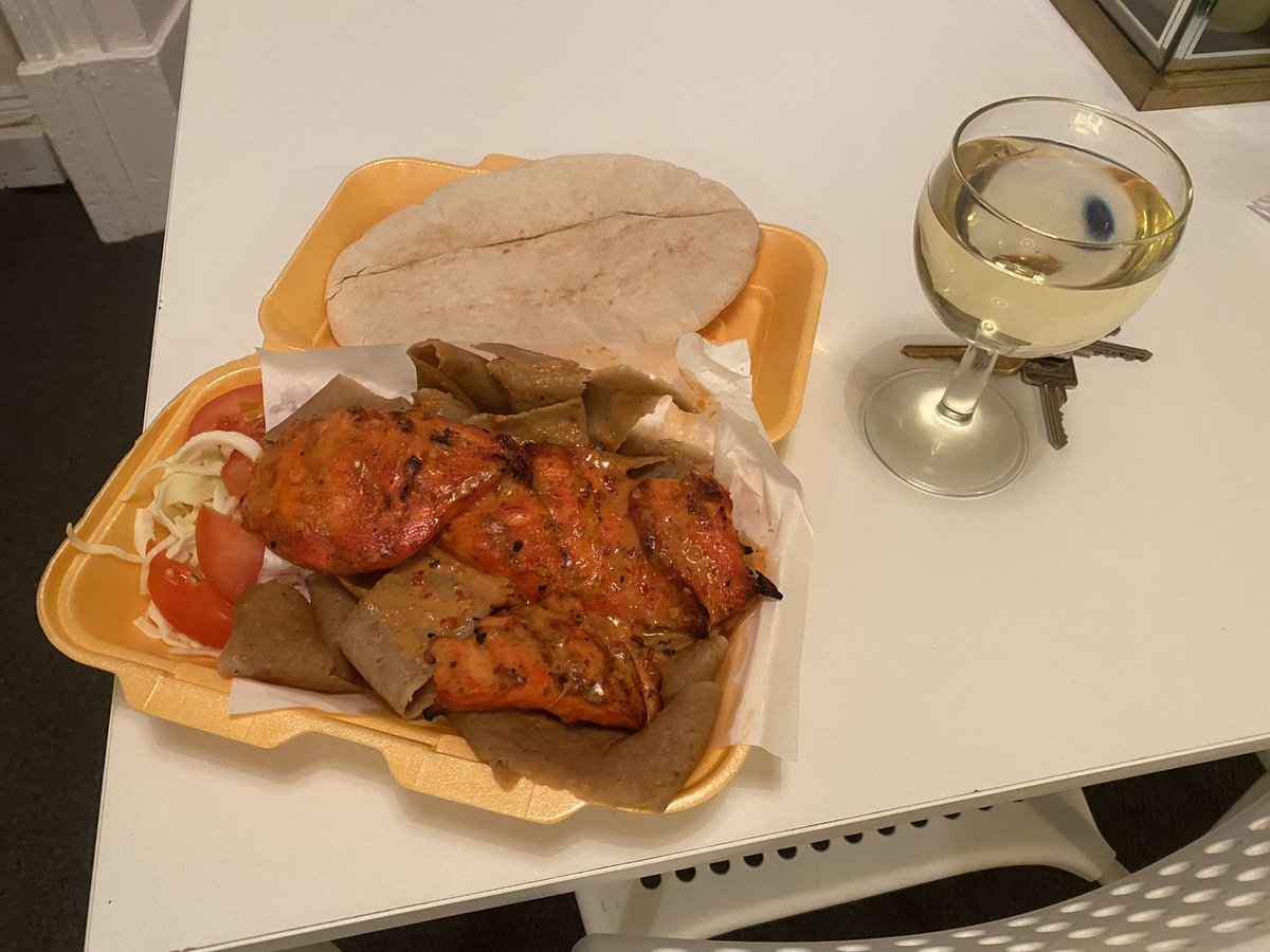 Kev_Norfolk's tweet photo. 8 trains, 12 hours, taxi from Stoke but I made it to Liverpool from Norwich.
Deserved kebab and hopefully my boy can try again to get here tomorrow from Southampton. #shitwinds https://t.co/MltBQu0ddI