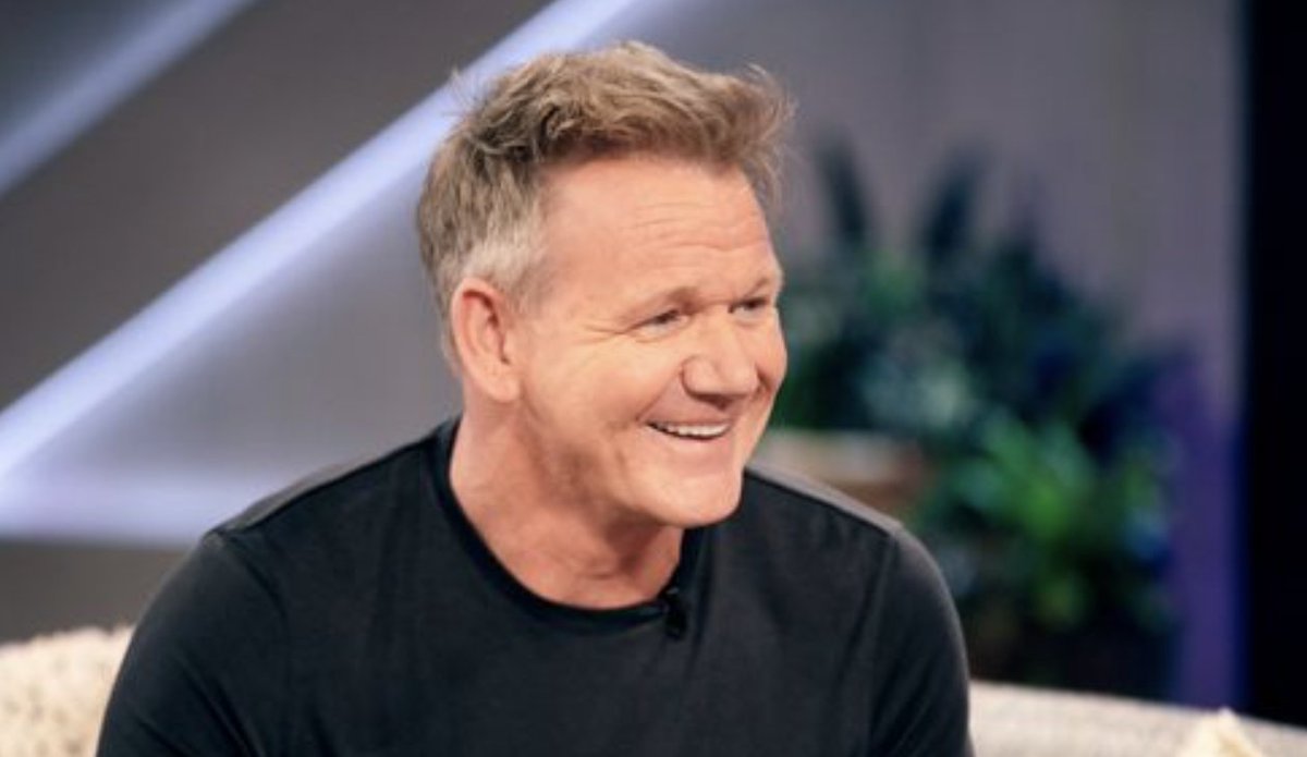 Gordon Ramsay's £7m mansion has lucky escape as huge tree collapses in his street
https://t.co/IJCjtJBKxQ https://t.co/wiANT4XRVF