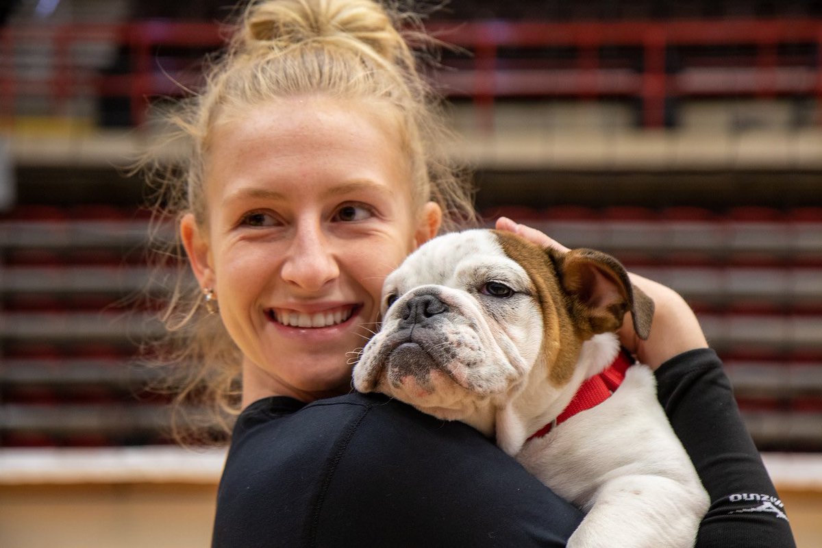 GWU_VB's tweet photo. We may be able to help with this ✊

𝐕𝐎𝐓𝐄 𝐁𝐎‼️ @TheGWUBulldog https://t.co/VFsiQ60t82
