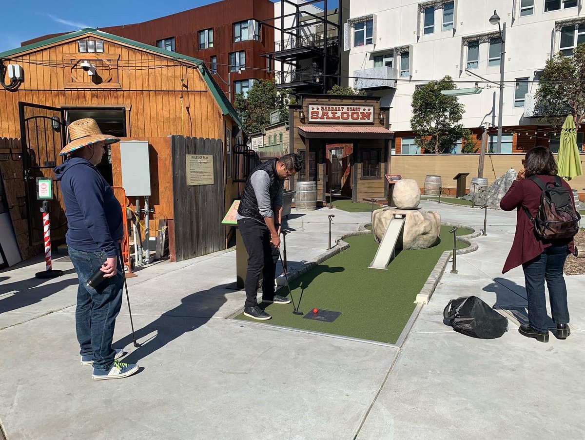 UWBayArea's tweet photo. Thank you @StagecoachGreen for a great afternoon retreat for our Development team! Happy Friday everyone! 

#UnitedWeWin #DazzlingGoldSCG https://t.co/dyJzbzrsrT
