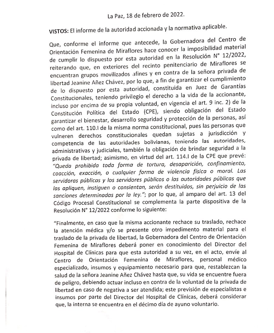 GabrielaIchaso's tweet photo. Señor García Sayán @UNIndepJudges:
Con lo visto, basta y sobra. Evítese reuniones insulzas. Observe y viva la injusticia al vivo, mientras Ud. escucha retórica.
El juez que dio orden de traslado de @JeanineAnez al hospital, cuatro horas después dice que vayan los médicos nomás. https://t.co/enkKnyPVps