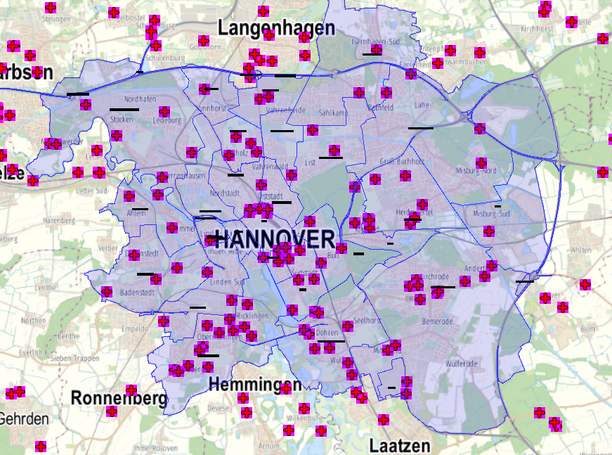 Feuerwehr_H's tweet photo. Im Moment haben wir über das gesamte Stadtgebiet verteilt 75 Einsätze in Bearbeitung. #Zeynep #EinsatzfuerHannover https://t.co/bdWQSq1f1D