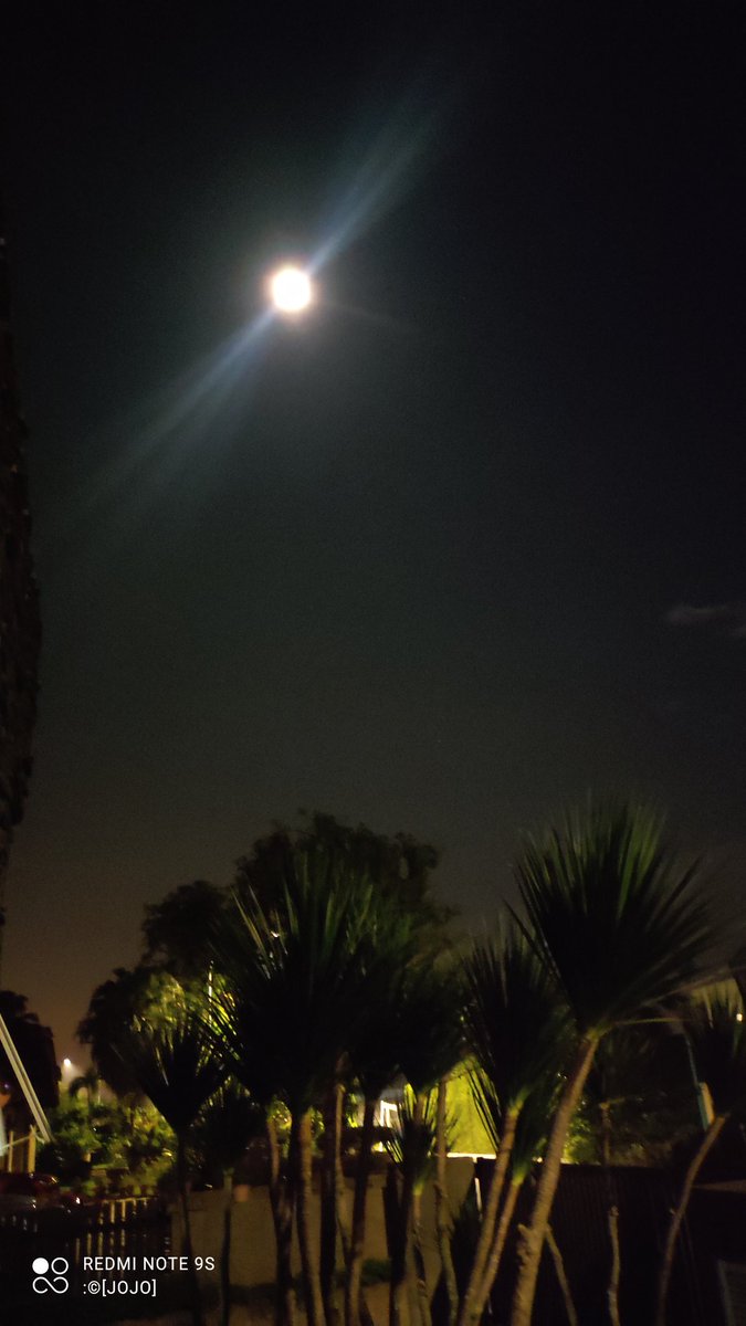 I did check the moon as Dj <a href="/elsDines/">Els Dines</a> said😍😍 Good Morning up and early tuning in to <a href="/traxxfmofficial/">TRAXXfm</a> while doing work! 
<a href="/BeedgeLbh/">beedge (liMBh) 🍀♻️👣🇲🇾🍴📻🎶🌈📱</a> <a href="/radiogreenman/">Nigel Green</a> <a href="/April7Annie/">Annie Alexandra</a> <a href="/Anyaisaeve/">arlene</a> <a href="/reubenanson/">reuben anson</a> <a href="/kevin_on_air/">Kevin Francis</a> 
#traxxfm