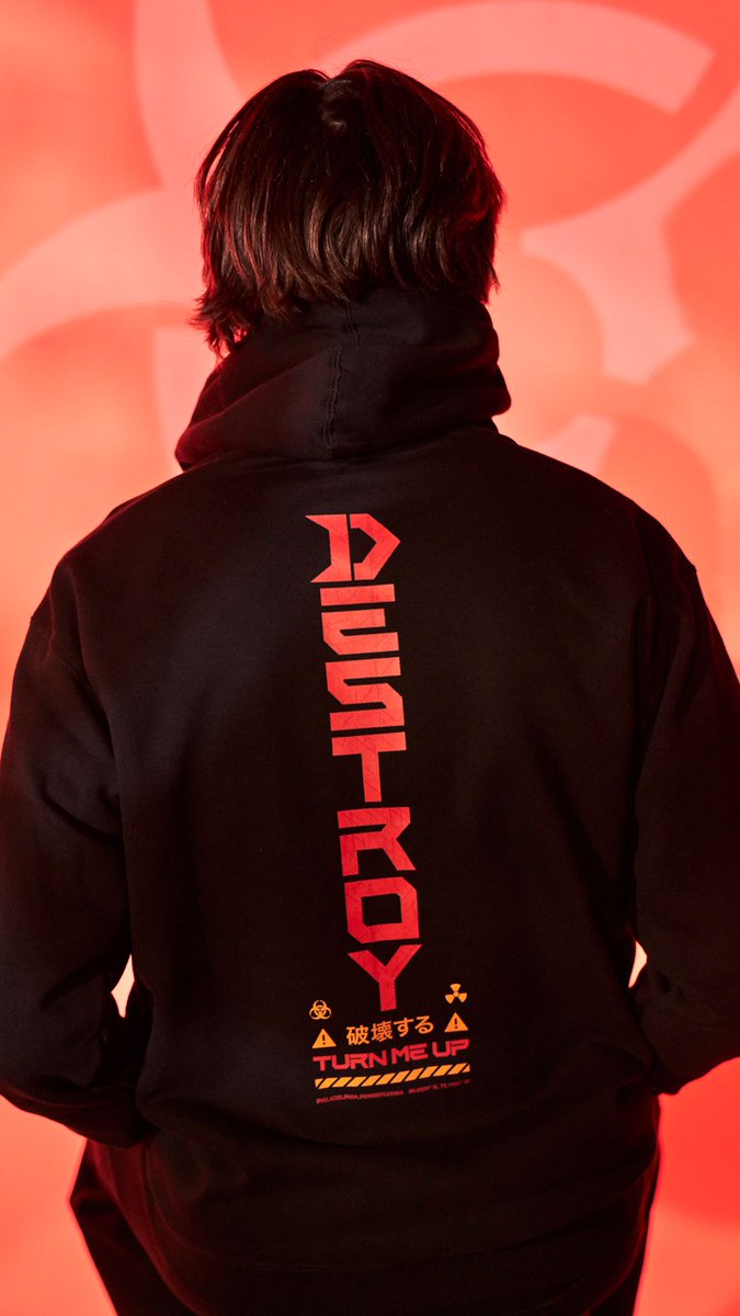 Destroy_215's tweet image. ANOTHER LIMITED MERCH DROP NOW LIVE for yall!

New hoodie / sweats / long sleeves / beanies! 

check out the full collection!
here ----&amp;gt; destroy.3blackdot.com