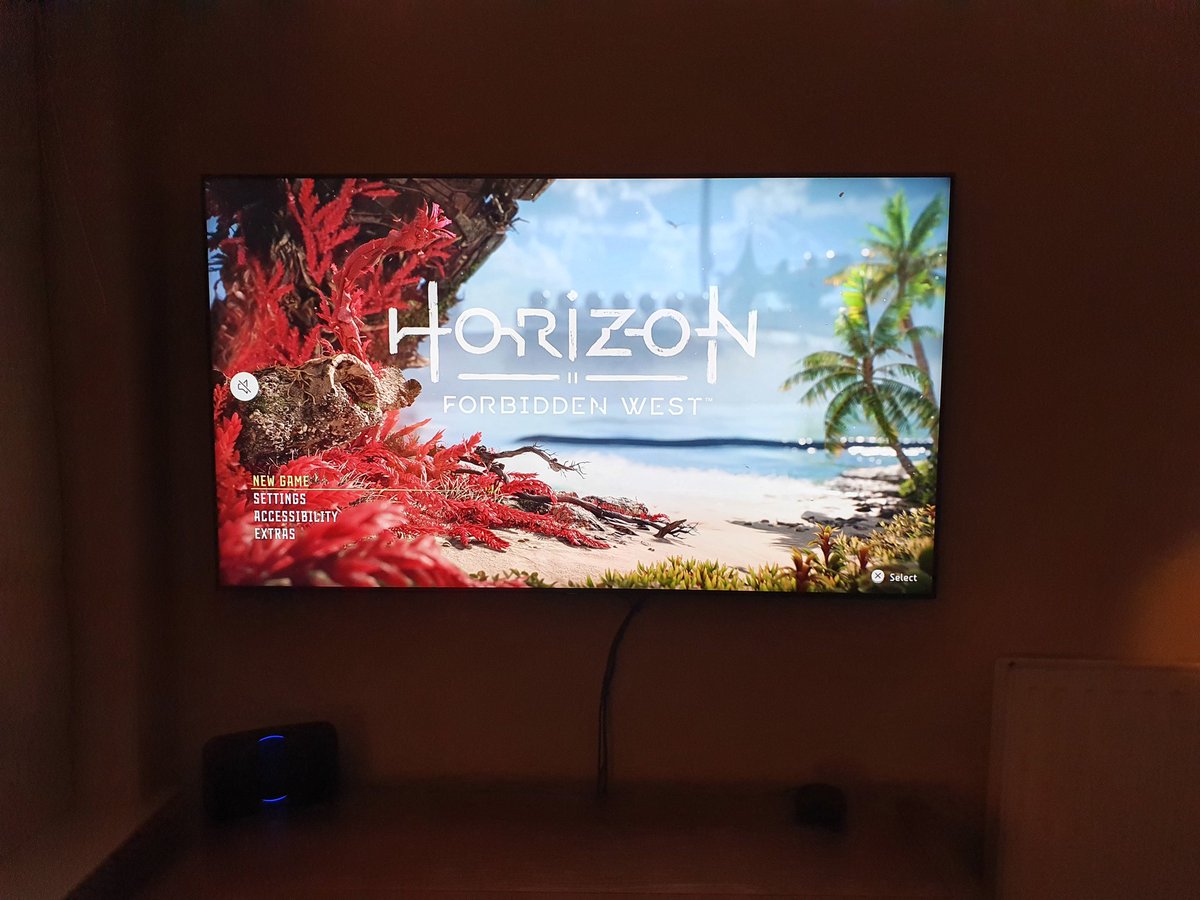 If anyone needs me, tough. Gonna be busy for a while. #HorizonForbiddenWest