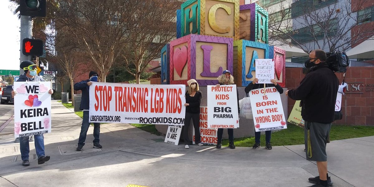 Last year on Valentines Day, LGB Fight Back in collaboration with Parents of ROGD Kids <a href="/P_ROGDK/">Parents of ROGD Kids</a> organized the first nationally coordinated protests at gender clinics in the US. 

#stoptransingkids 

lgbfightback.org/valentinesday/