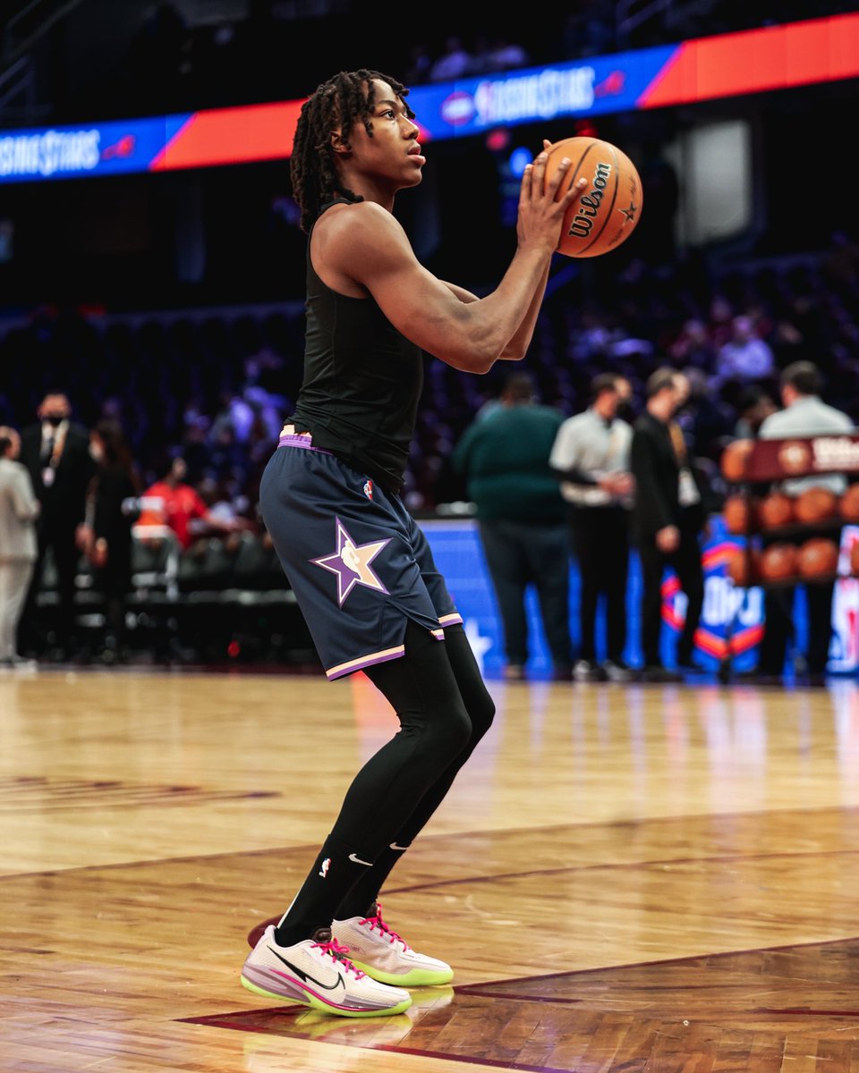 chicagobulls's tweet photo. Our Rising Star.

@AyoDos_11 | #BullsKicks https://t.co/P11JkXUzg3