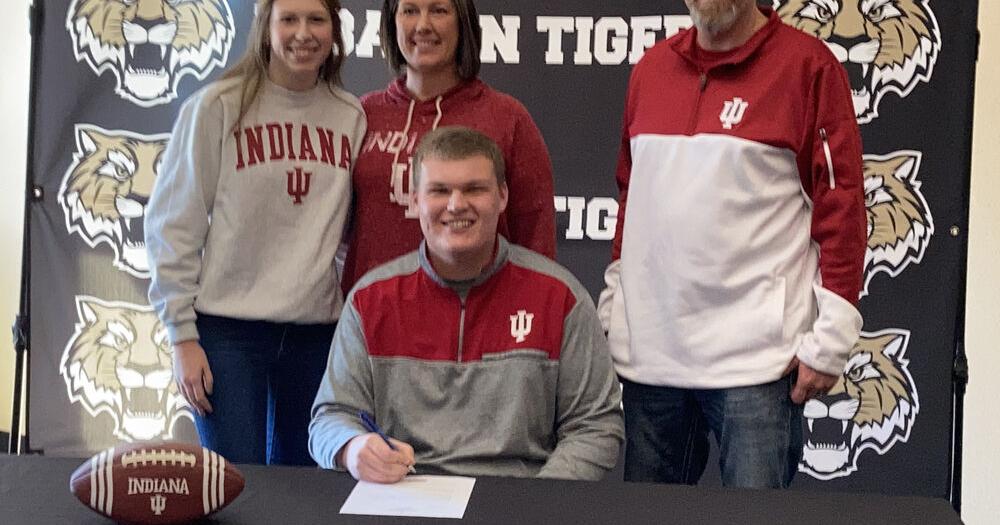 Lebanon's Williams heading to IU dlvr.it/SKFGh1