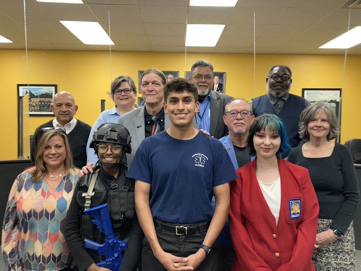 NacISD_CTE's tweet photo. CTE Student Ambassadors (L-R) Jeeana Menefee, Eduardo Vazquez, and Jessica Cox represented the NISD CTE Department at the @NacISD Board of Trustees Meeting last night. Thank you for sharing your experience, goals, and aspirations! #NationalCTEMonth https://t.co/i3w2DoqBhj