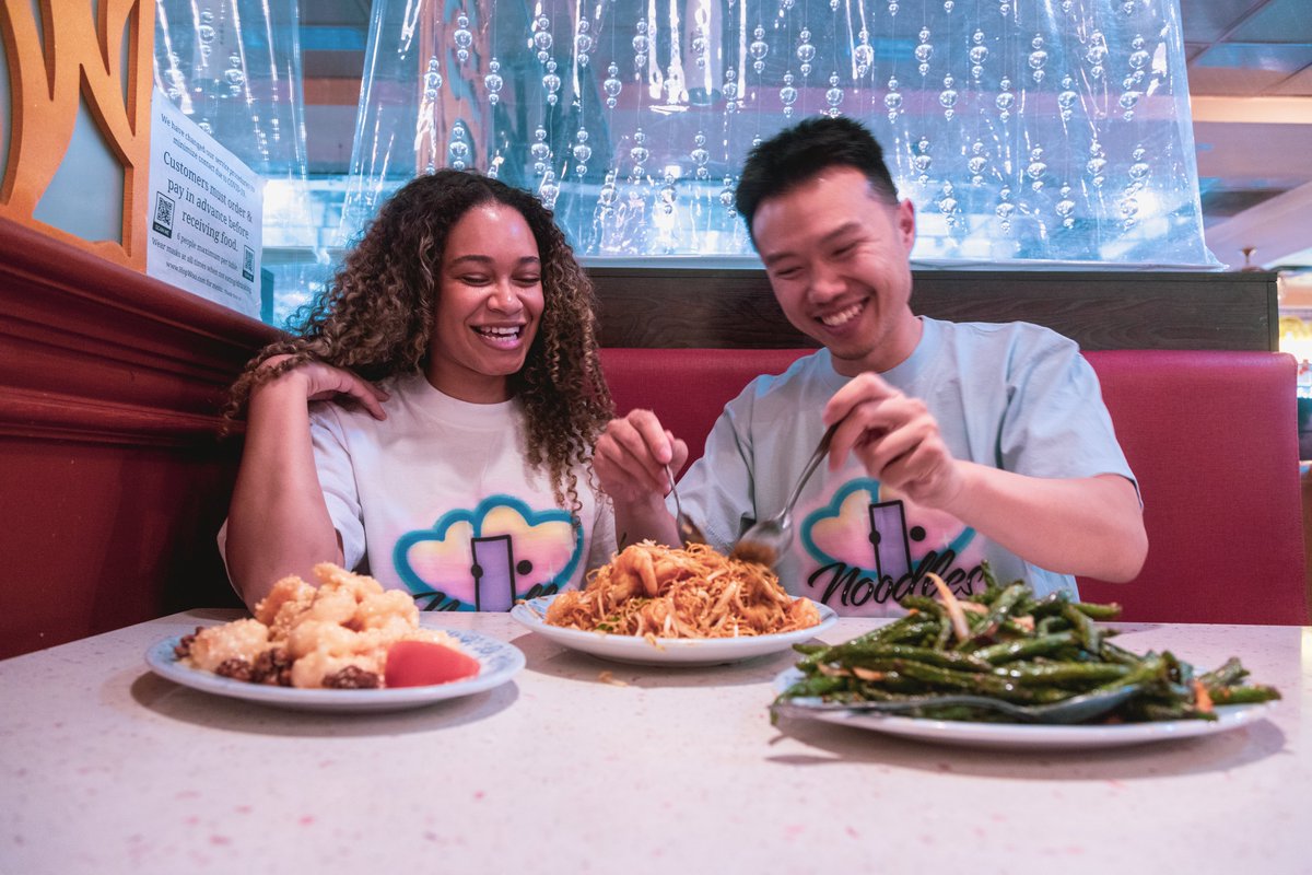 shop.noodles.app

rock sum noodles merch