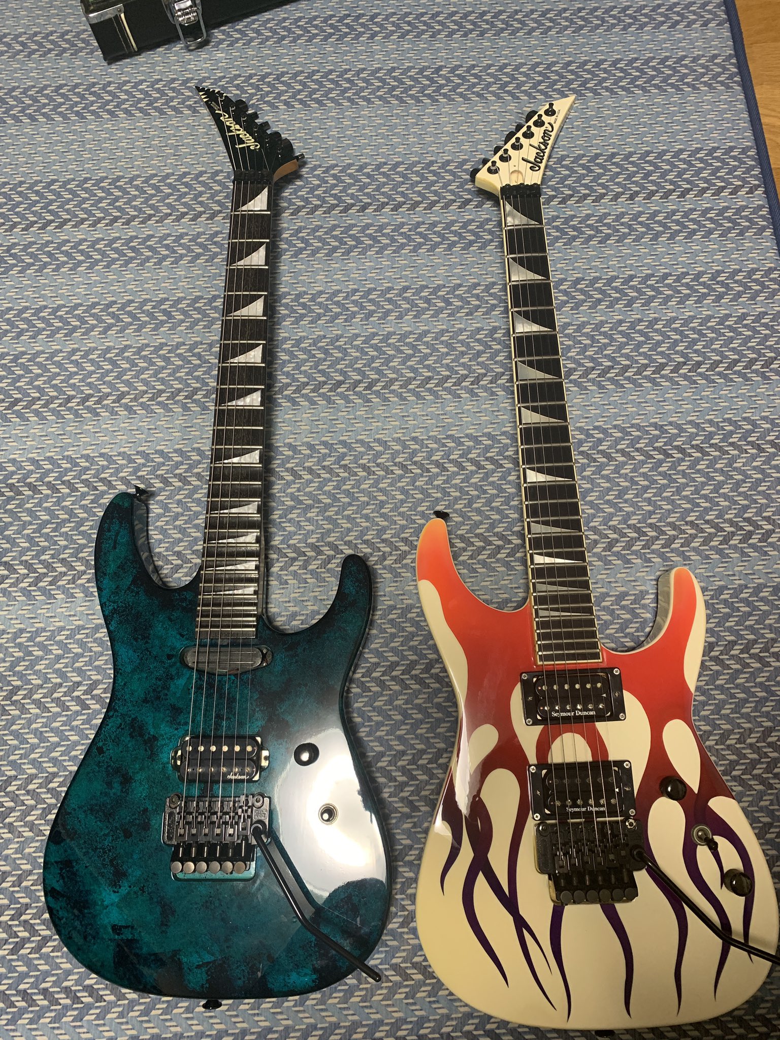 Happy birthday Doug Aldrich        Great Tone               