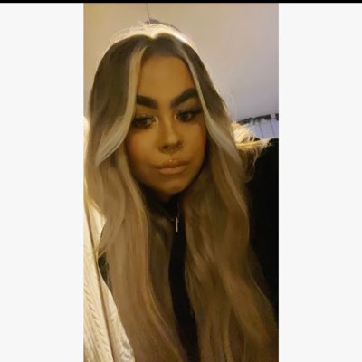 _abbrella's tweet photo. #NewProfilePic https://t.co/OYQfX2UXiJ