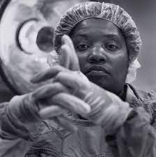 Dr. Alexa Irene Canady had almost dropped out of college as an undergraduate, but after recovering her self-confidence she went on to qualify as the first African American woman neurosurgeon in the United States in 1981!