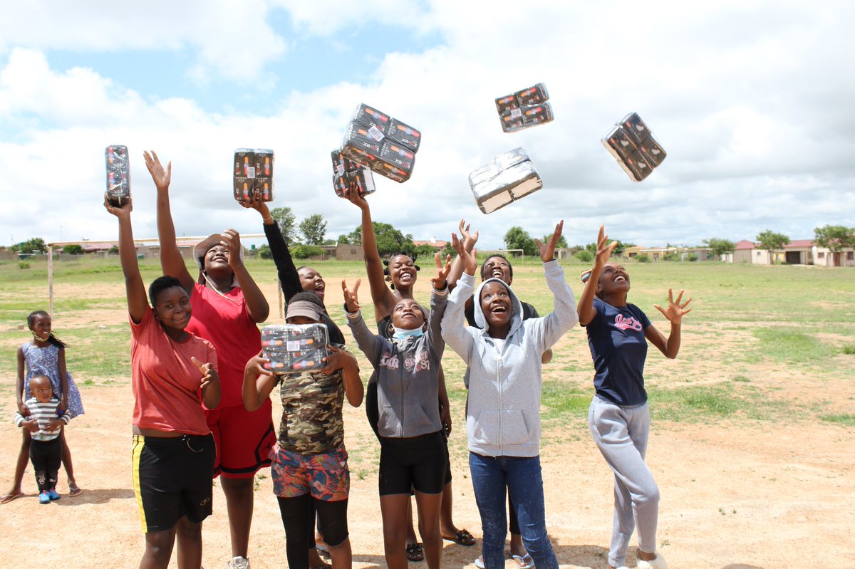 ChebengC's tweet image. Supporting our future leaders and netball superstars❤️💜

Spreading love and positivity.

@UVF2016 @FCTulsa @Netball_SA @ubykotex @LeboMoloto22 @Alfred23g
