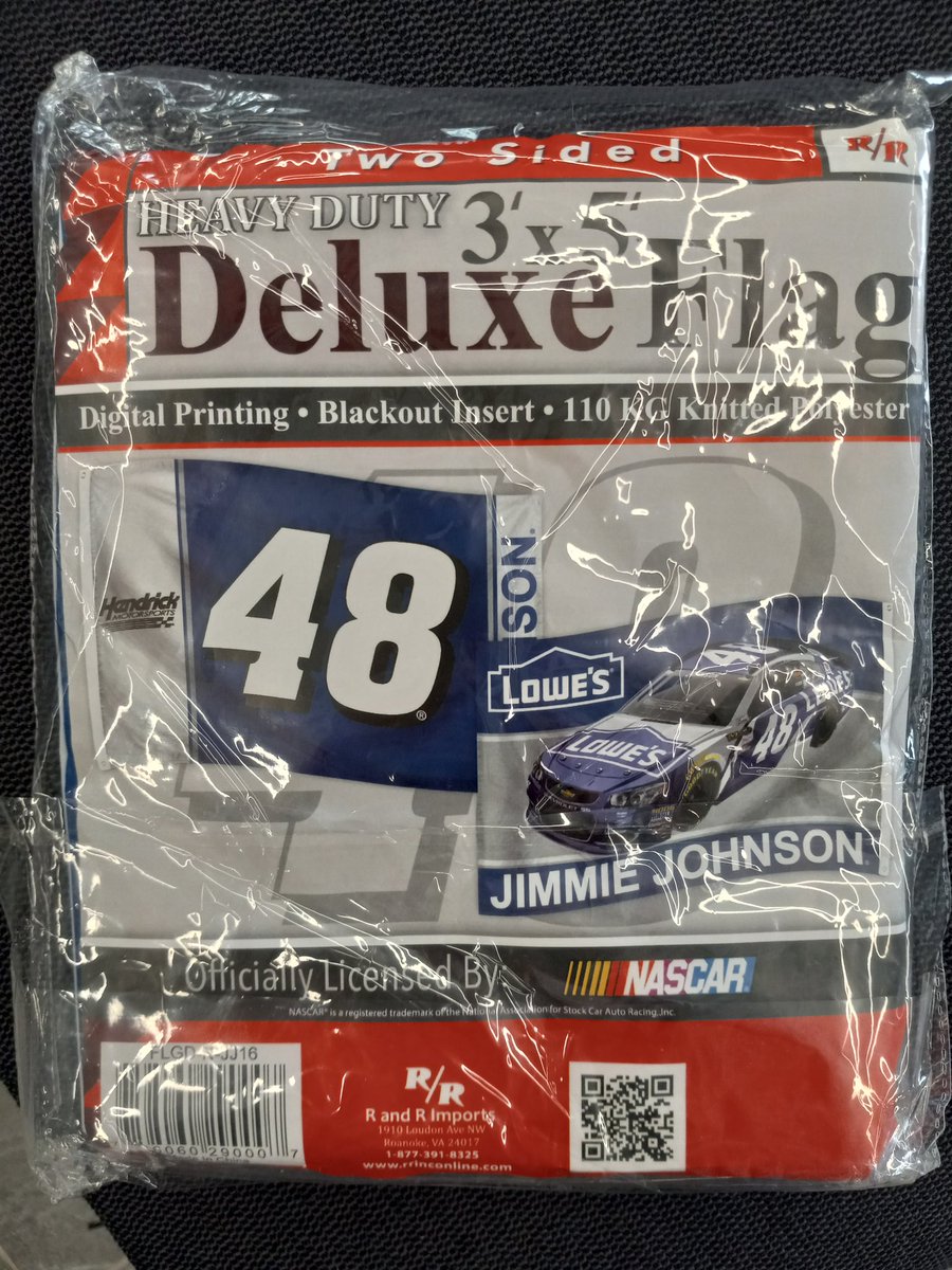 JoshuapBoston1's tweet photo. The more I see, the more I am amazed at how many people actually care about me. Some folks at the local short track knew what happened, and this was one of the things they gave me: a replacement for the other Jimmie Johnson flag I lost in the fire.

Thank you Osborns!

#48Forever https://t.co/zh5mLE6ZEc