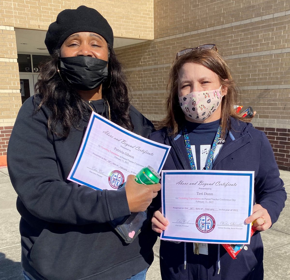HoylandES's tweet photo. Our Fine Arts teachers went Above and Beyond on Parent Conference Day! https://t.co/8Qa7otF5zk