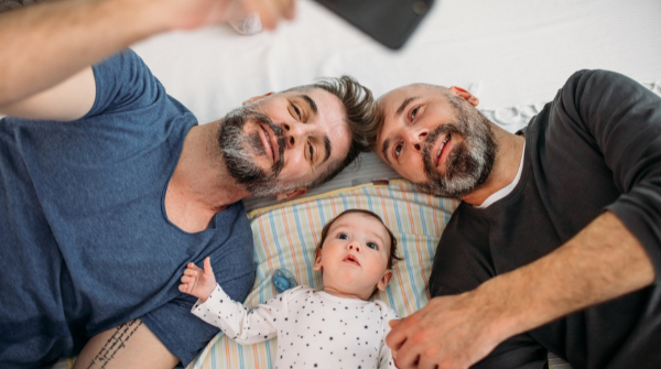 This long weekend we’re reminded that family can mean our relatives, as well as anyone who supports, validates and cares about our mental health. Being connected to those who lift us up is what matters. Enjoy your #FamilyDay break.   
smho-smso.ca/parents-and-fa…