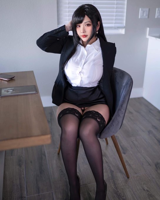 Shhh~ Senate meeting Tifa for March patr0n tier 4❤️ So many cute photos I can&rsquo;t wait to share ❤️ https://t<a href="/tag/cosplay"class="tags"><span>#cosplay</span></a><a href="/tag/shylilyart"class="tags"><span>#shylilyart</span></a>